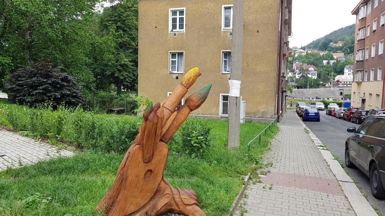 Apartman Pod Zamkem Дечин Екстер'єр фото